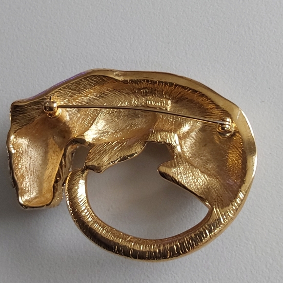 Vintage Trifari Leopard Brooch Gold Tone Rhinestones - Picture 6 of 6